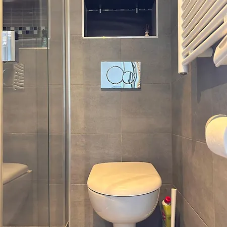 Carla's Residences F1 Hyper Centre Экс-ле-Бен