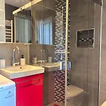 Carla's Residences F1 Hyper Centre * 艾克斯莱班