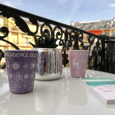 Carla's Residences F1 Hyper Centre Lägenhet *