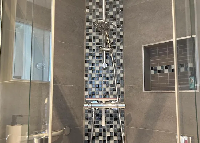 Carla's Residences F1 Hyper Centre 公寓