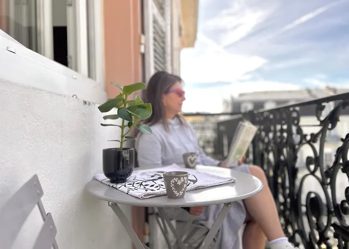 Carla's Residences F1 Hyper Centre *